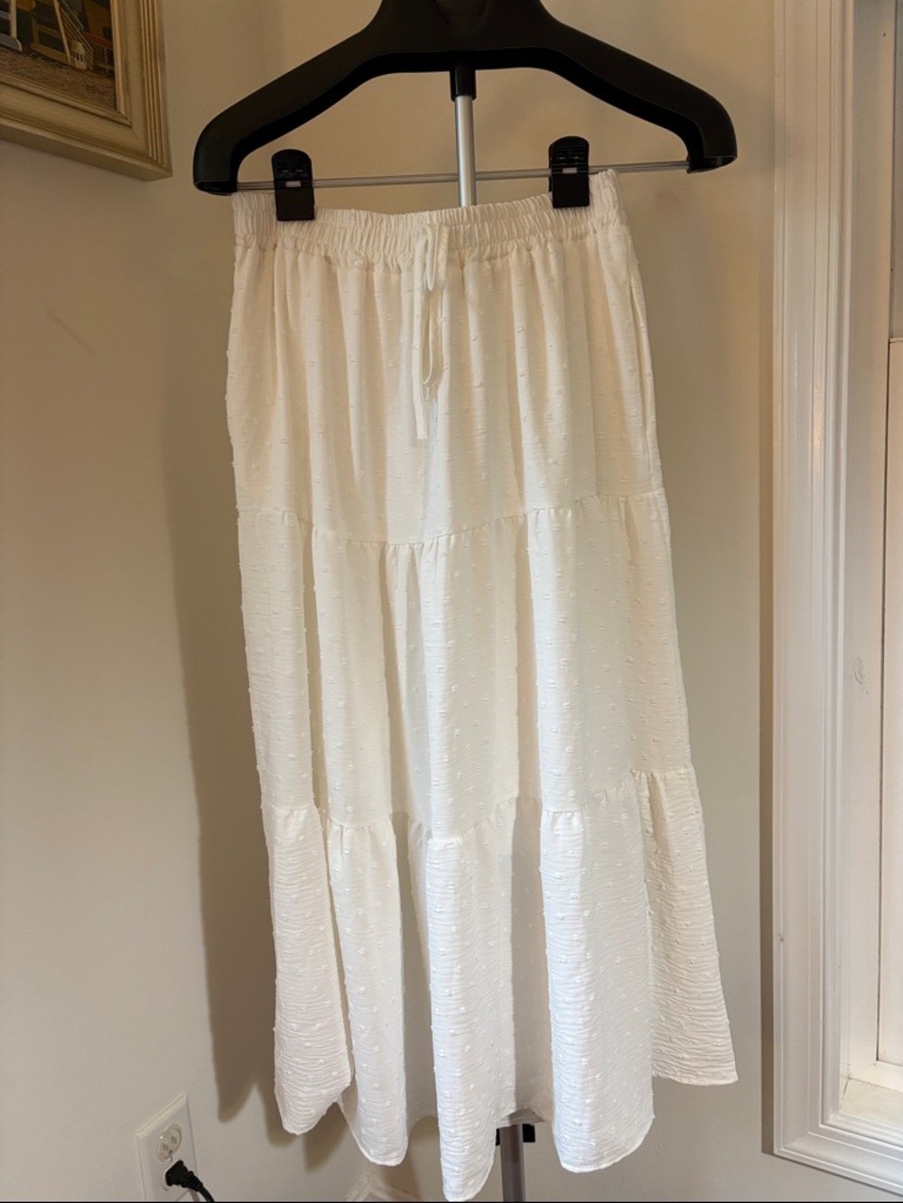 Women's White Textured Polka Dot Tiered M Maxi Skirt - Lightweight Summer Style